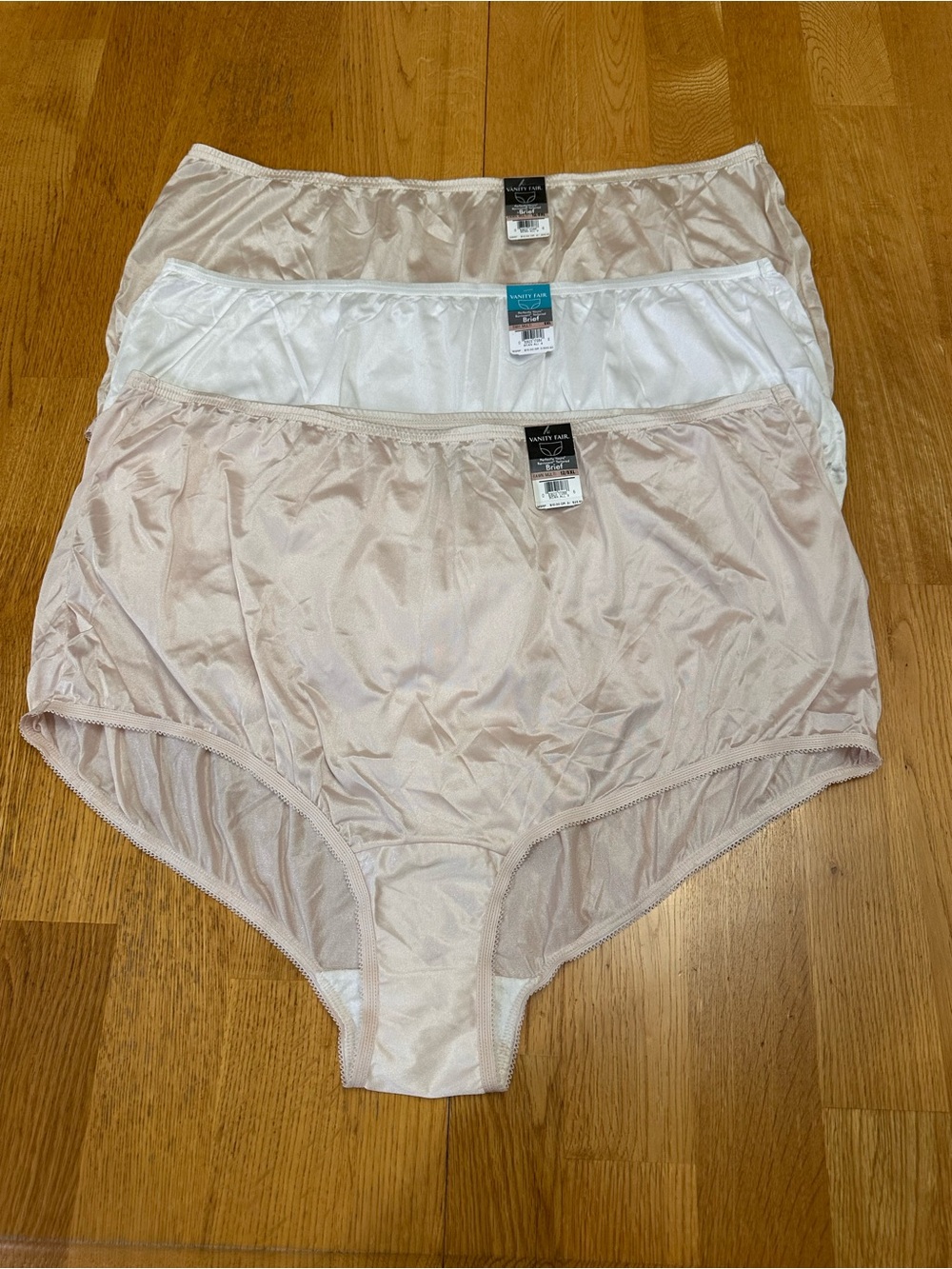 5x Vanity Fair Panties